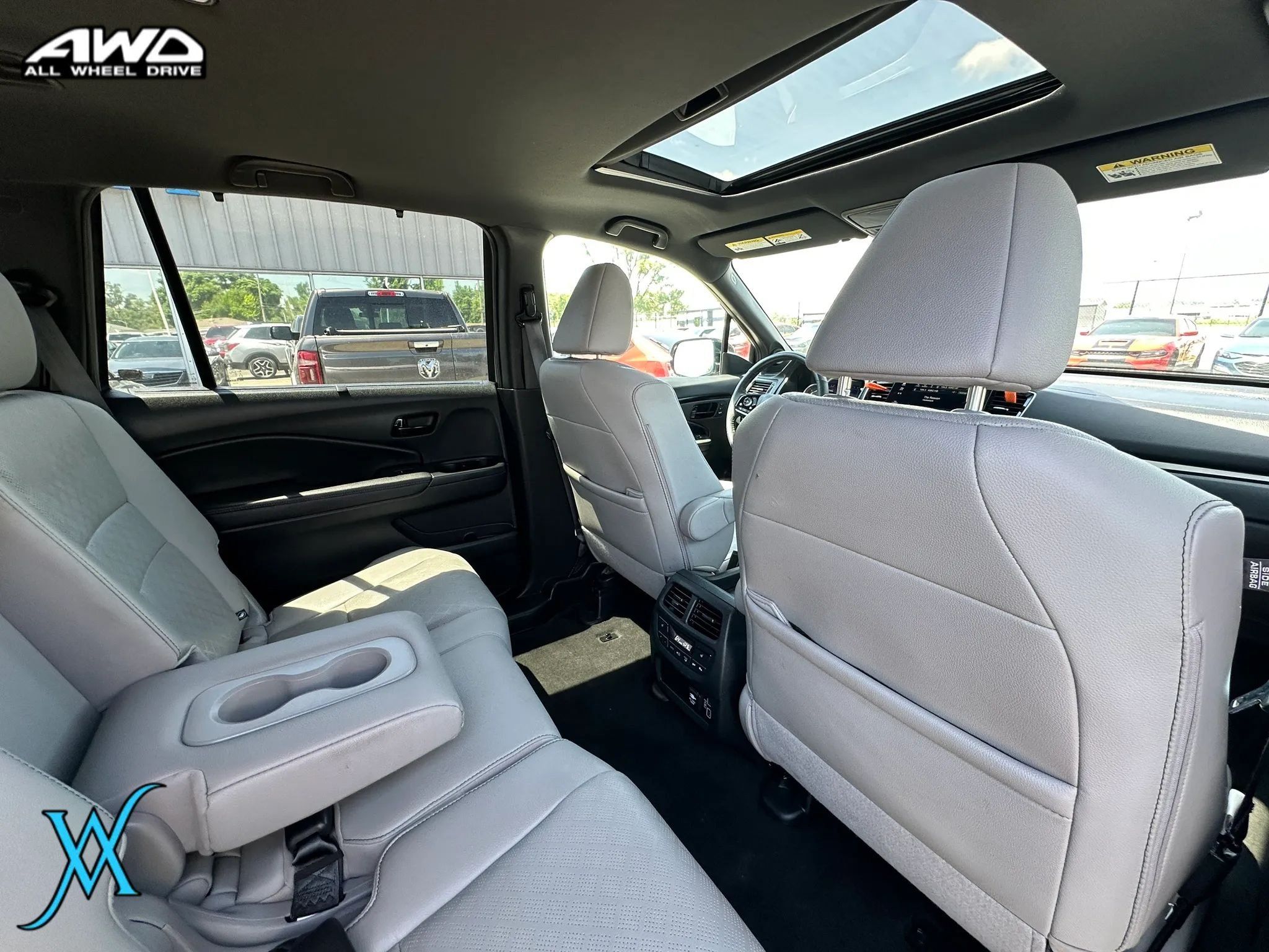 Used 2023 Honda Passport Elite image 28