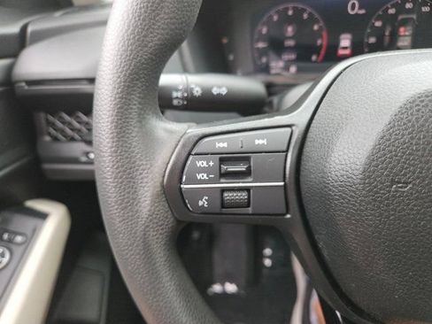 Used 2023 Honda Accord EX image 24