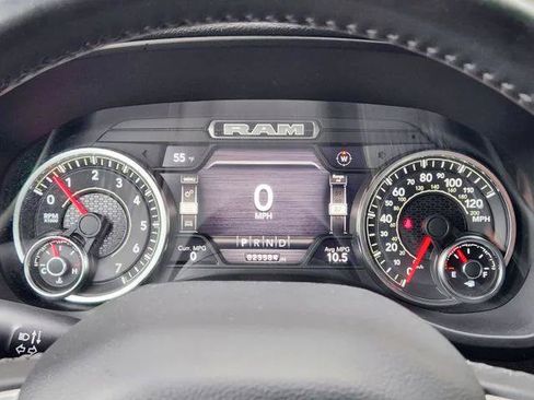 Certified 2022 RAM 1500 Big Horn AWD/4WD image 18