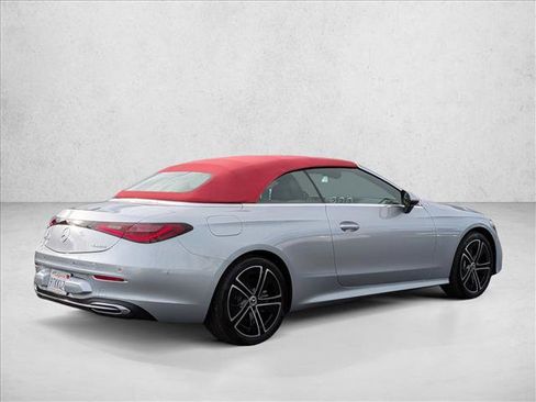 Used 2024 Mercedes-Benz CLE 300 4MATIC Cabriolet image 5