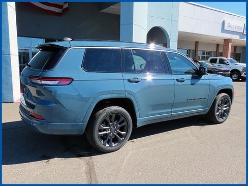 New 2026 Jeep Grand Cherokee L Limited AWD/4WD image 7