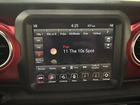 Used 2022 Jeep Gladiator Rubicon w/ Cold Weather Group image 34