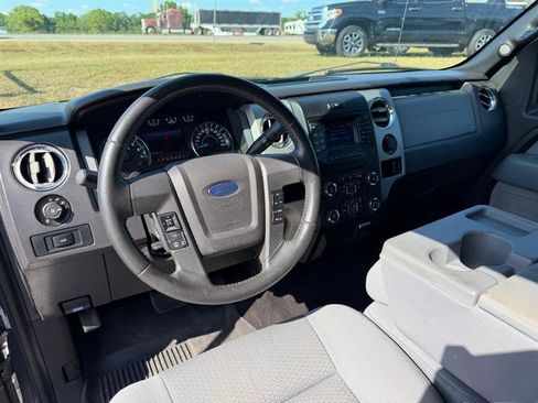 Used 2013 Ford F150 XLT w/ XLT Chrome Pkg RWD image 5