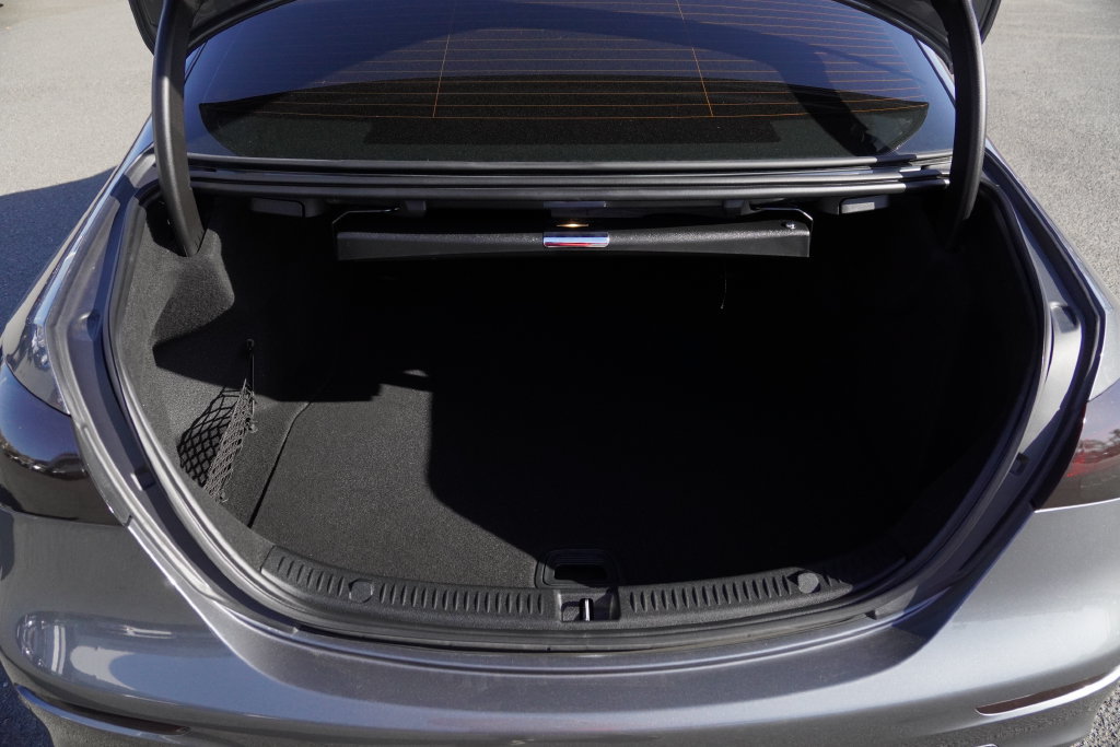 Used 2022 Mercedes-Benz E 350 Sedan image 40