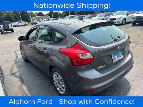 Used 2012 Ford Focus SE FWD image 5