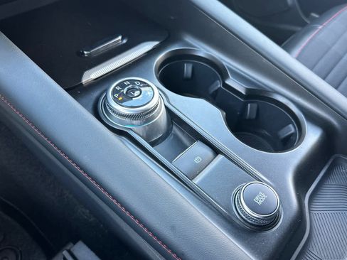 Certified 2025 Ford Explorer ST-Line image 22