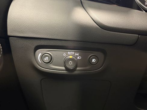 Used 2023 Buick Encore GX Preferred image 16