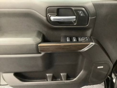 Used 2020 Chevrolet Silverado 1500 RST image 9