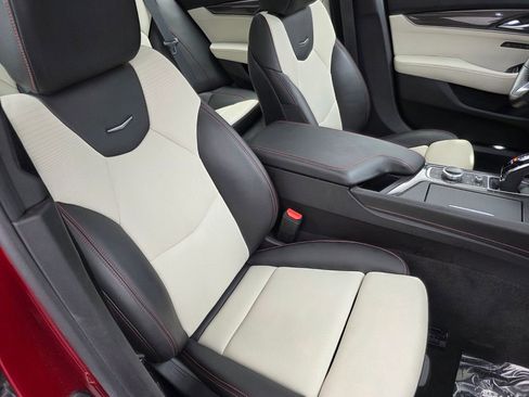 Used 2023 Cadillac CT5 V w/ Premium Package RWD image 30