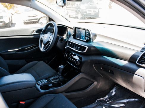 Used 2019 Hyundai Tucson Value FWD image 27