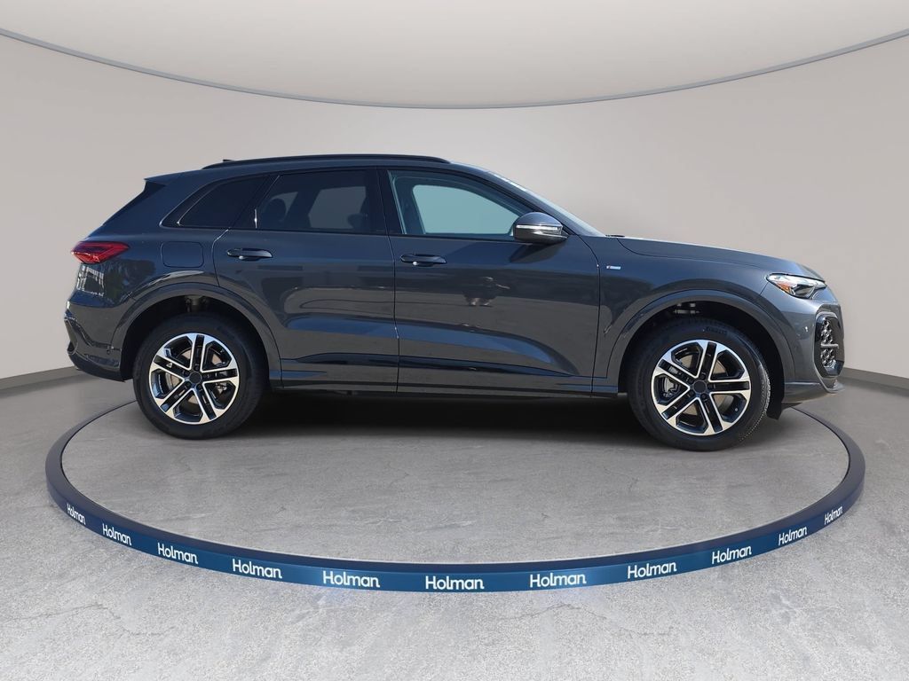 New 2026 Audi Q5 Premium AWD/4WD image 4