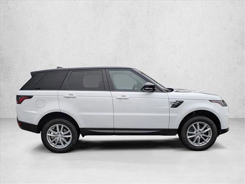 Used 2020 Land Rover Range Rover Sport SE image 4