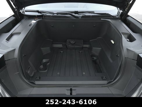 Used 2026 GMC Sierra EV Denali AWD/4WD image 55