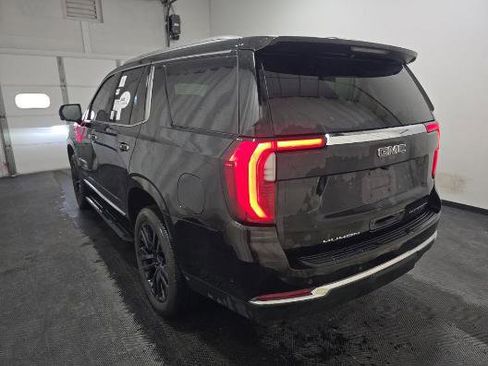 Used 2025 GMC Yukon Elevation w/ LPO, Yukon Black Package image 6