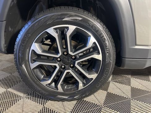 Certified 2023 Jeep Compass Limited image 11