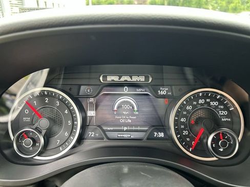 Used 2025 RAM 1500 Big Horn AWD/4WD image 19
