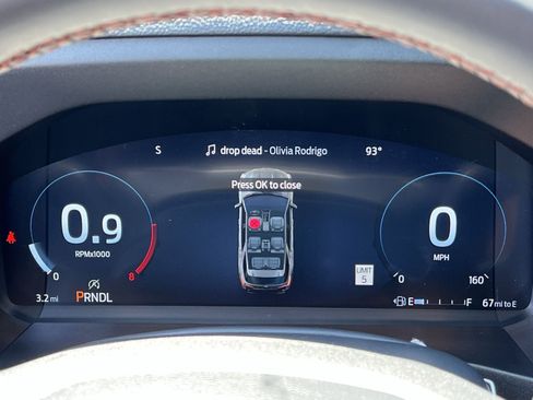 New 2026 Ford Explorer Active AWD/4WD image 17