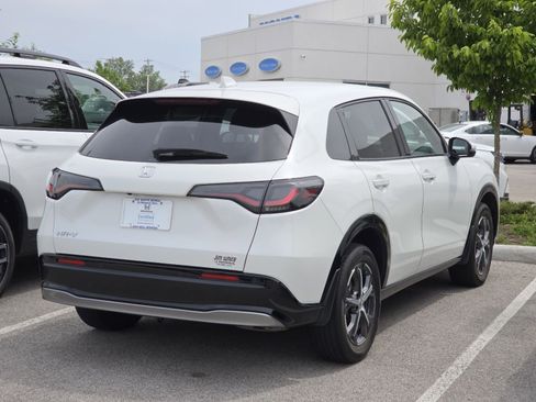 Used 2023 Honda HR-V EX-L image 7