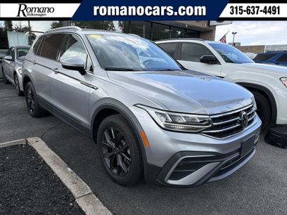 Used 2024 Volkswagen Tiguan SE