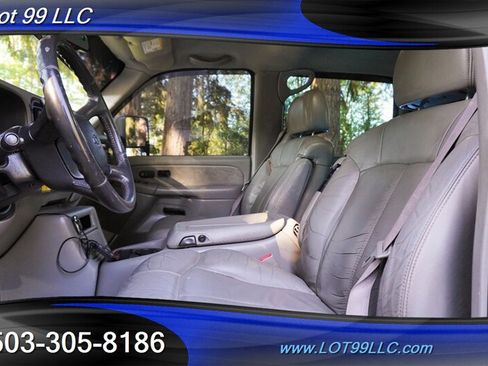 Used 2002 Chevrolet Silverado 2500 LT w/ Off-Road Skid Plate Pkg AWD/4WD image 2