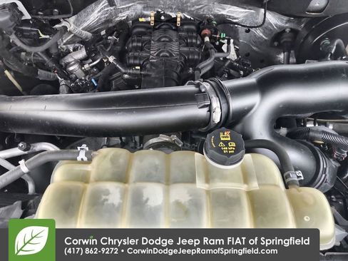 Used 2021 Ford Expedition XLT image 36