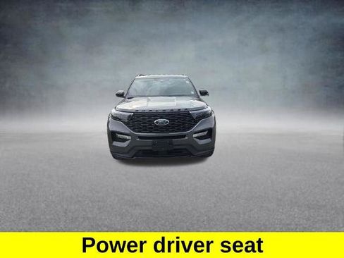 Certified 2023 Ford Explorer ST-Line AWD/4WD image 9