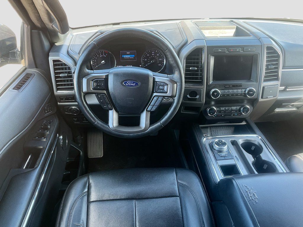 Used 2019 Ford Expedition Max XLT w/ Equipment Group 202A RWD image 23