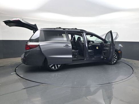 Used 2026 Honda Odyssey EX-L image 39