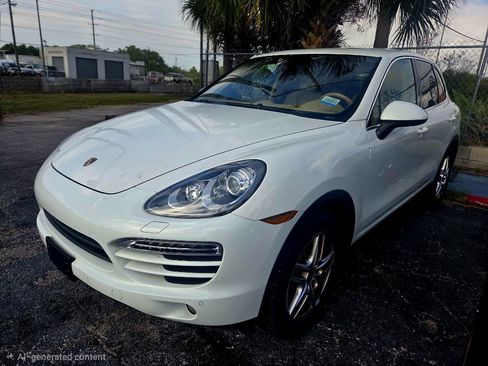 Used 2014 Porsche Cayenne image 1