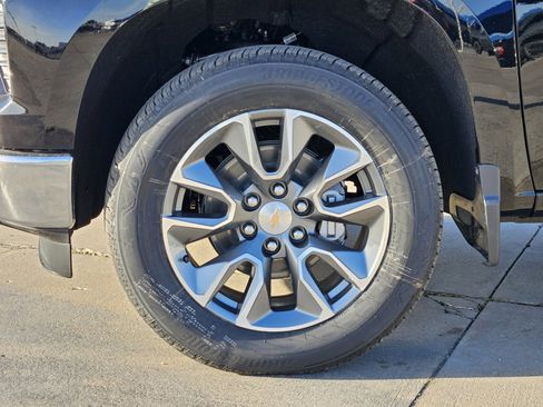 New 2026 Chevrolet Silverado 1500 LT w/ Texas Edition Plus RWD image 7