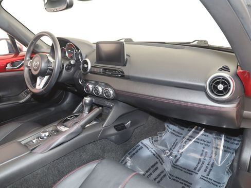 Used 2019 MAZDA MX-5 Miata RF Grand Touring RWD image 50