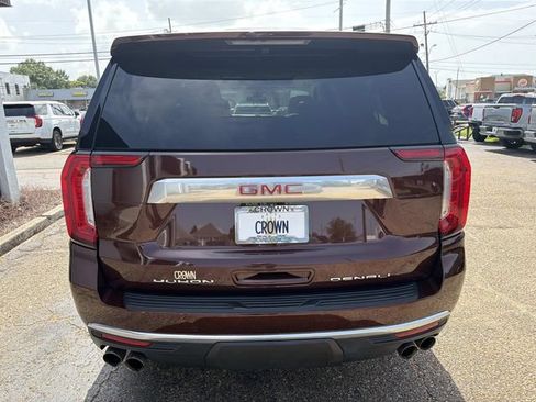 Used 2022 GMC Yukon XL Denali w/ Max Trailering Package AWD/4WD image 8
