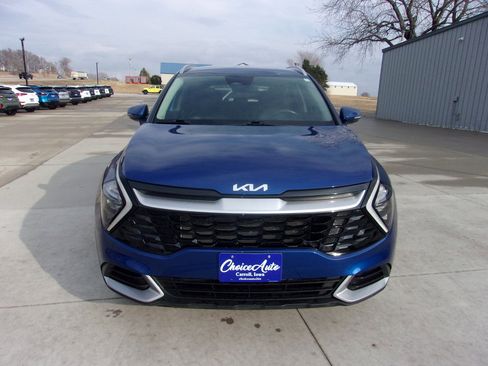 Used 2023 Kia Sportage EX image 5