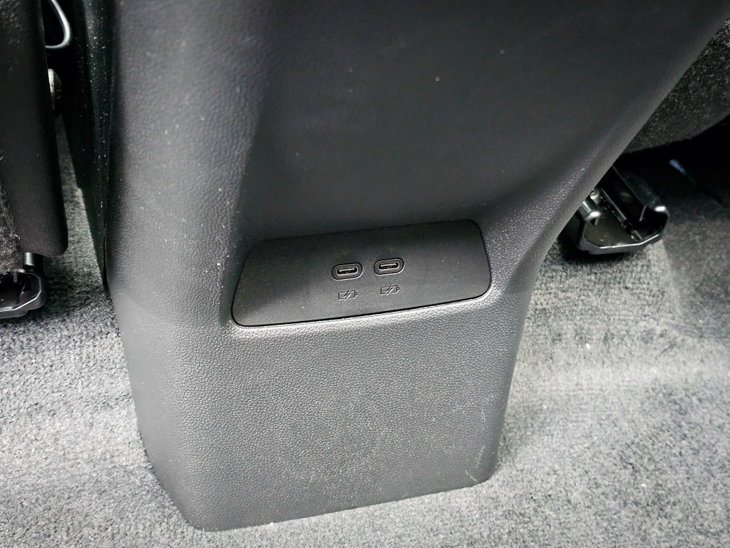 New 2027 GMC Terrain Elevation w/ Elevation Premium Package AWD/4WD image 35