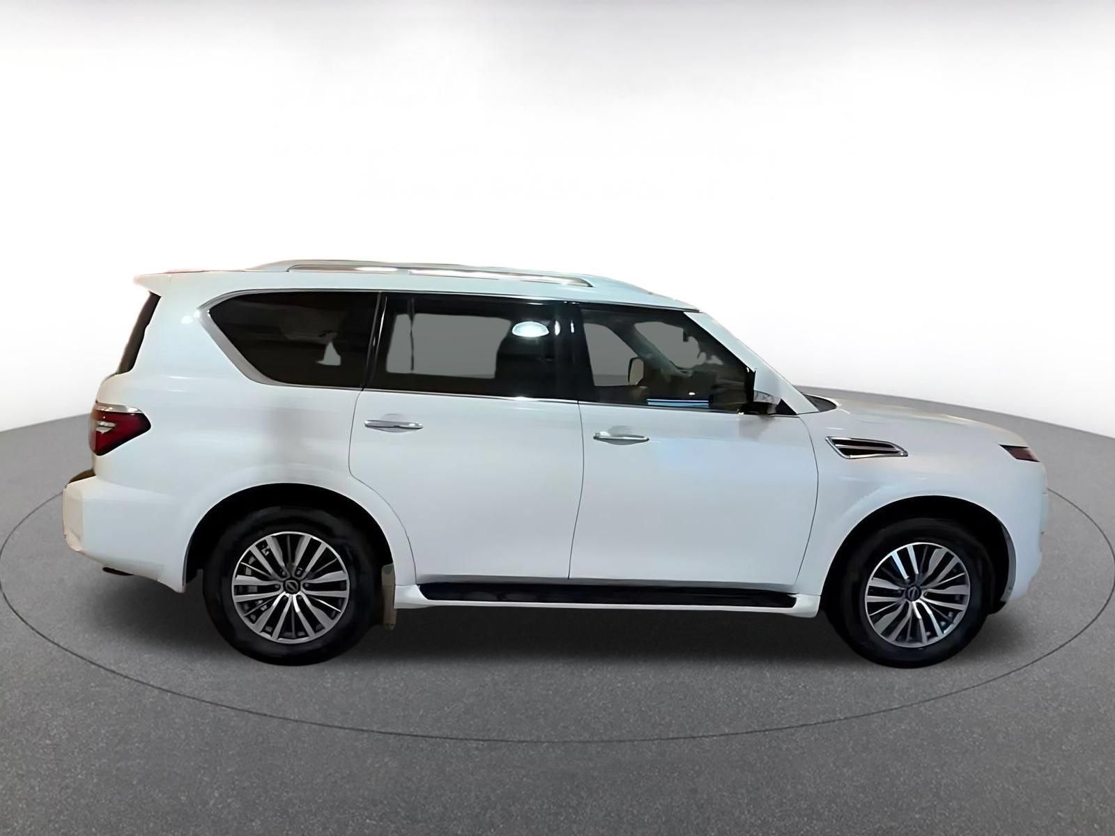 Used 2024 Nissan Armada SL RWD image 15