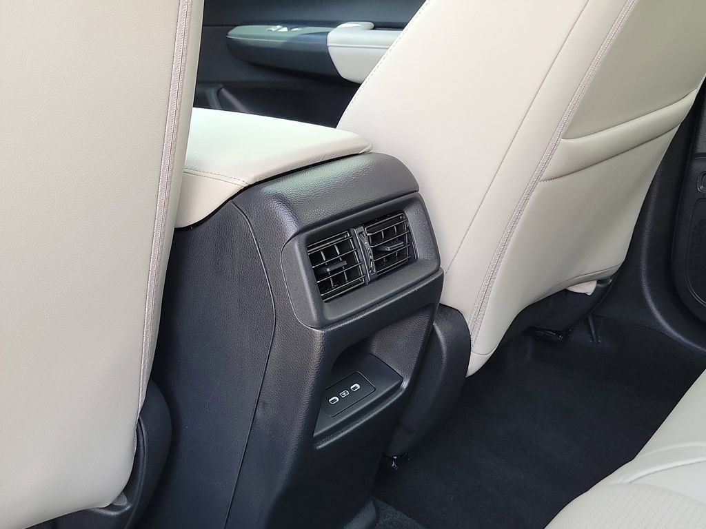 Used 2025 Honda CR-V EX-L image 18