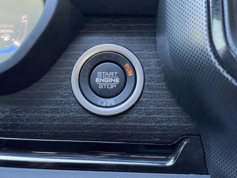 Certified 2024 RAM 2500 Limited image 24