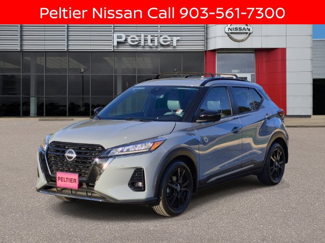 Certified 2024 Nissan Kicks SR w/ SR Premium Package FWD image 3