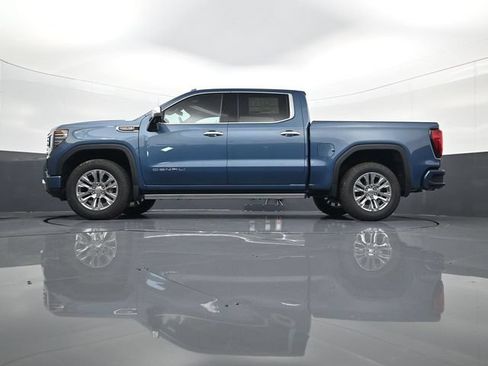 Used 2025 GMC Sierra 1500 Denali AWD/4WD image 28