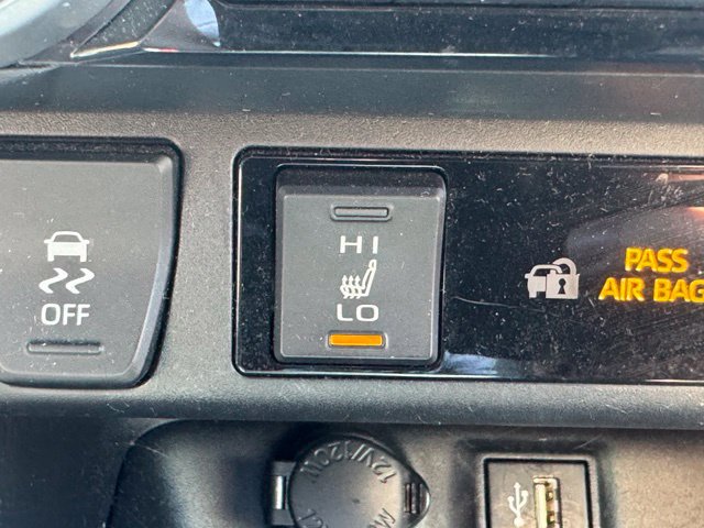 Certified 2023 Toyota RAV4 XLE w/ XLE Grade Weather Package AWD/4WD image 28