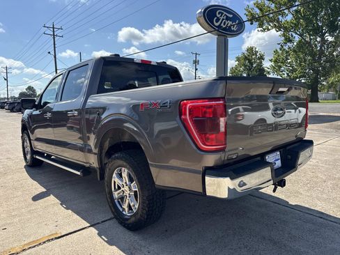Used 2022 Ford F150 XLT w/ Equipment Group 301A Mid AWD/4WD image 5
