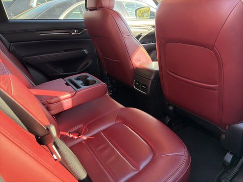 Certified 2024 MAZDA CX-5 Carbon Edition image 6