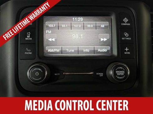 Used 2021 RAM 1500 Big Horn AWD/4WD image 12