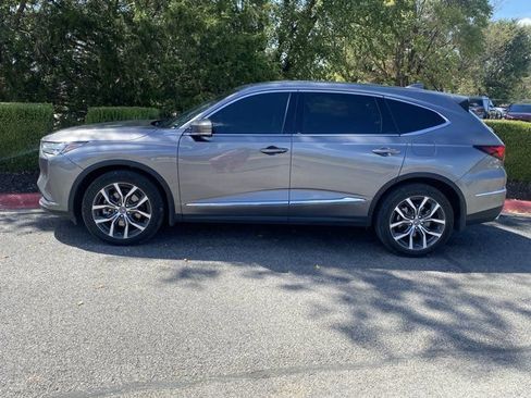 Used 2022 Acura MDX w/ Technology Package AWD/4WD image 7