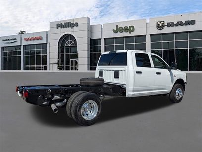 New 2026 RAM 3500 Tradesman w/ Chrome Appearance Group