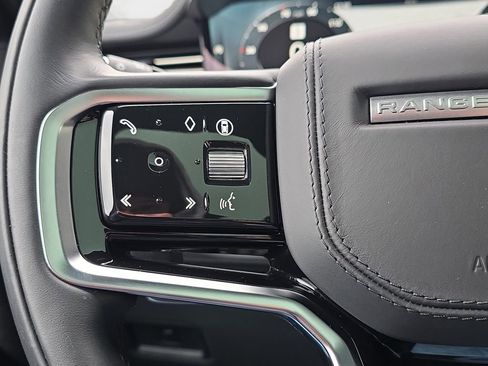 Certified 2025 Land Rover Range Rover Sport SE AWD/4WD image 17