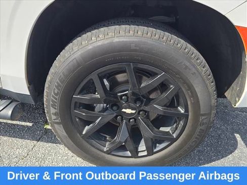 Used 2022 Chevrolet Tahoe Z71 AWD/4WD image 14
