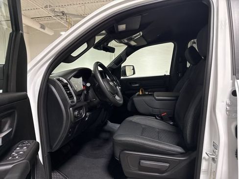 New 2026 RAM 1500 Express AWD/4WD image 19