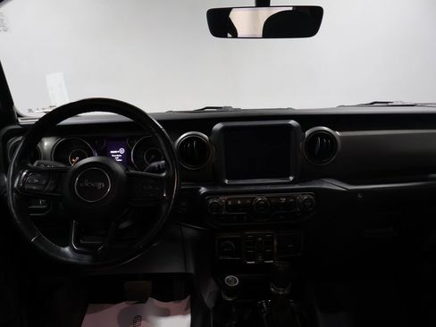 Used 2023 Jeep Gladiator Sport image 15