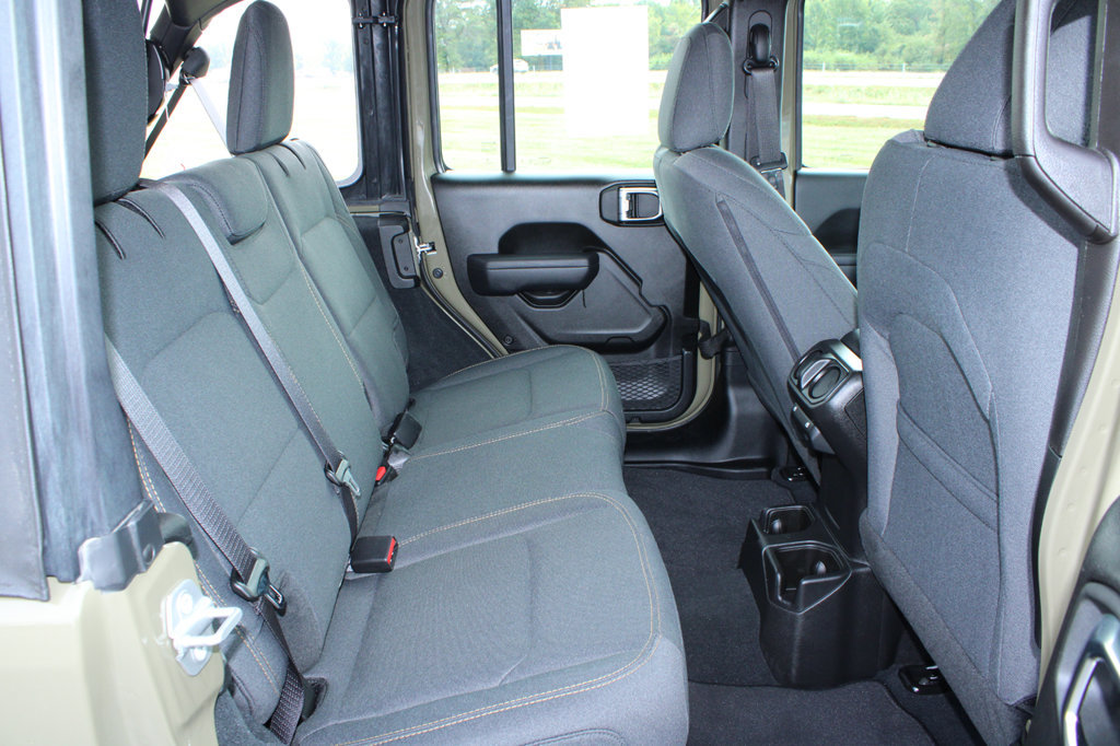 Used 2026 Jeep Wrangler Unlimited Sport AWD/4WD image 20